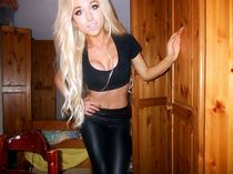 Jemma in Hot Blonde