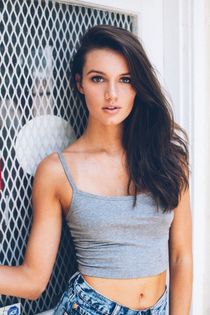 Innocent teen is so hot.