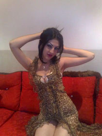 Petite nubile girl Natalie